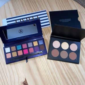 2 NEW ABH PALETTES 1 CONTOUR PALETTE 1 EYESHADOW PALETTE WITH BRUSH